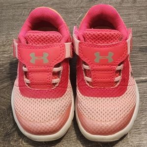 PINK/ORANGE UNDER ARMOUR SNEAKERS - SIZE TODDLER 5
